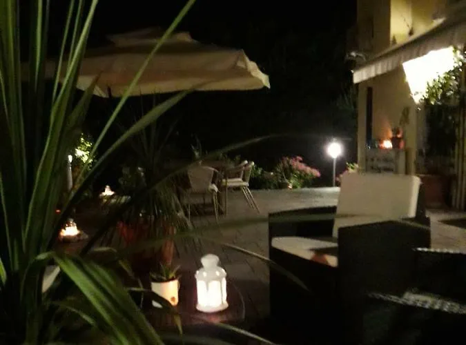 فندق مبيت وإفطار Casavittorio